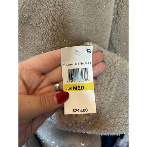 BCBG ladies Faux Fur Teddy Coat Cream SZ M NWT Warm Heavy Metallic - Picture 6 of 12